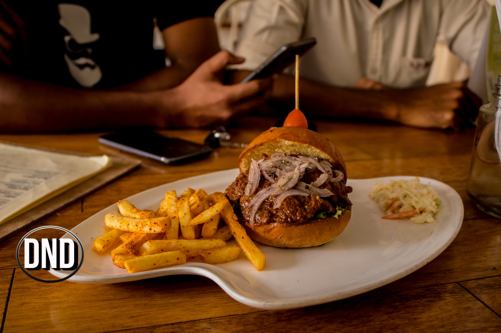 Pulled Pork Burger at Diesel Cafe, Balmatta, Mangalore- What tempts my Palate